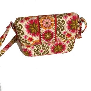 FINAL MARKDOWN Vera Bradley Folkloric Purse